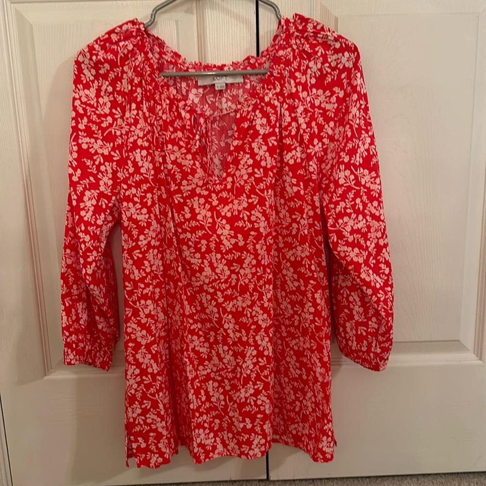 Ladies LOFT Medium Blouse